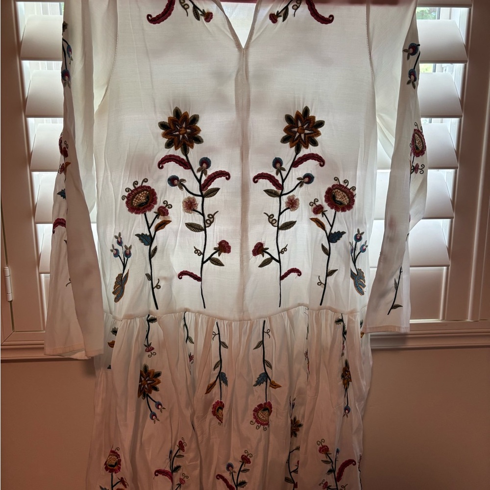 Zara White Dress With Flower Embroidery - image 5